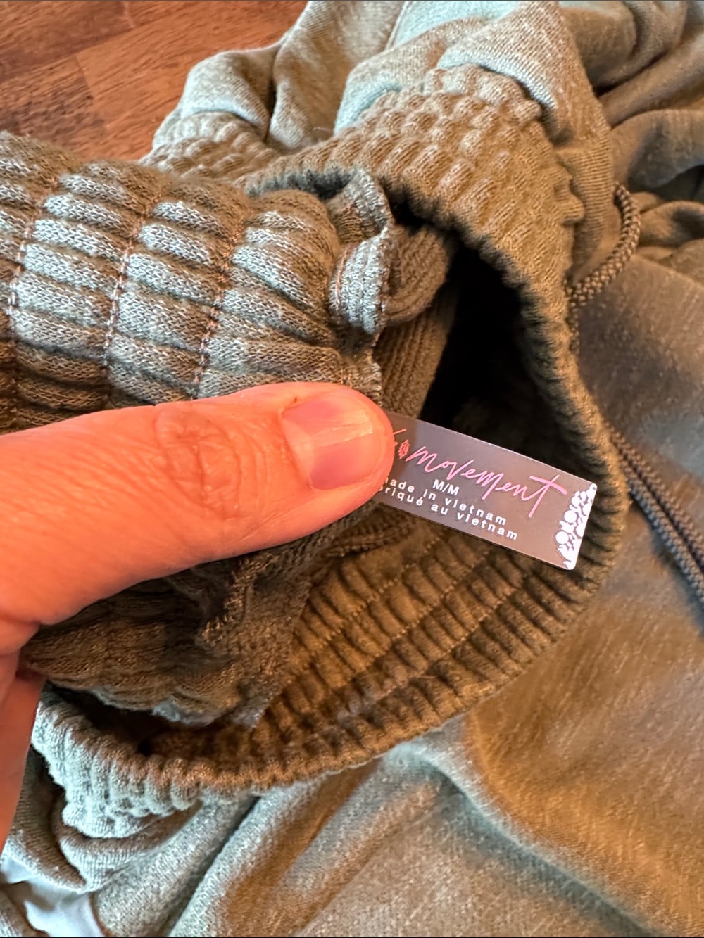 Free people movement Sweat Equity Convertible Pants sage green medium - Picture 6 of 8